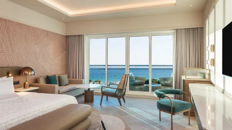 Renovated Superior with Sea view